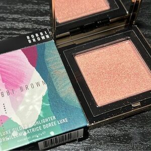 🌙💕Bobbi Brown Foiled Petal Luxe Gilded Highlighter